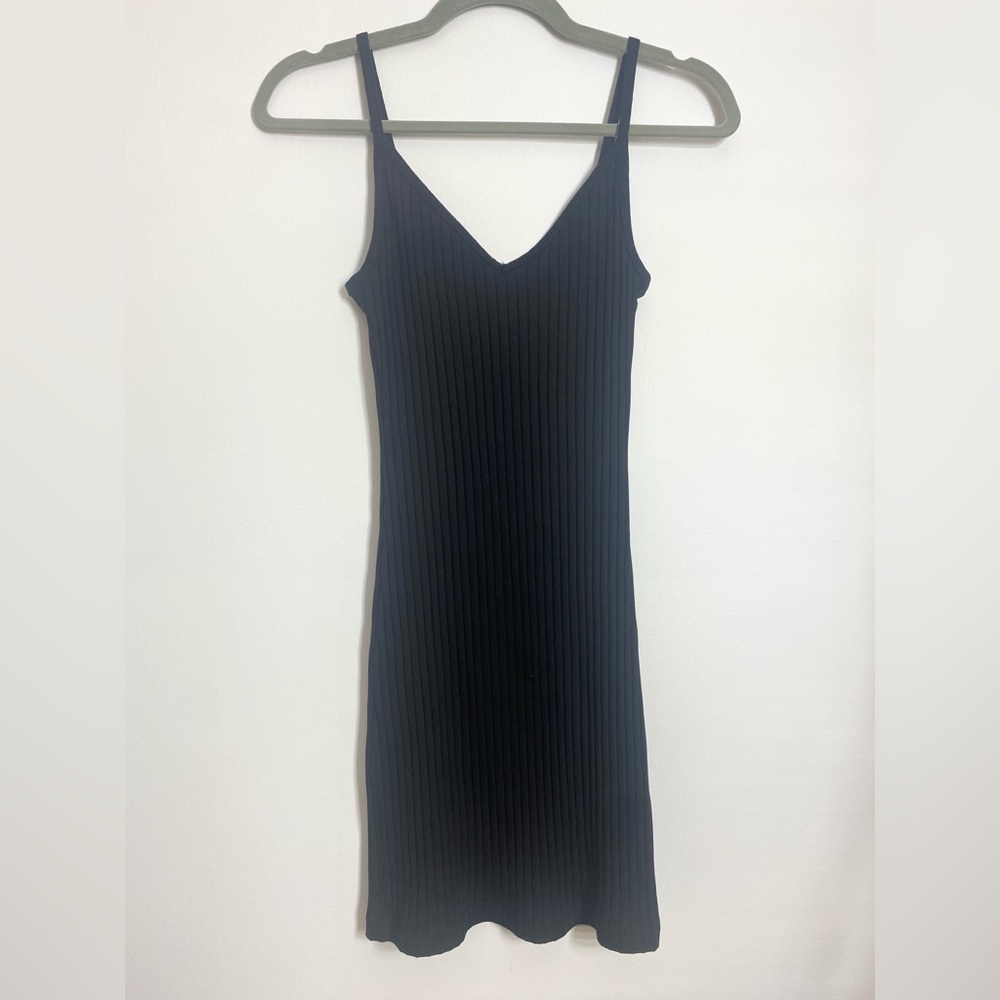 H&M Divided Ribbed bodycon Dress
